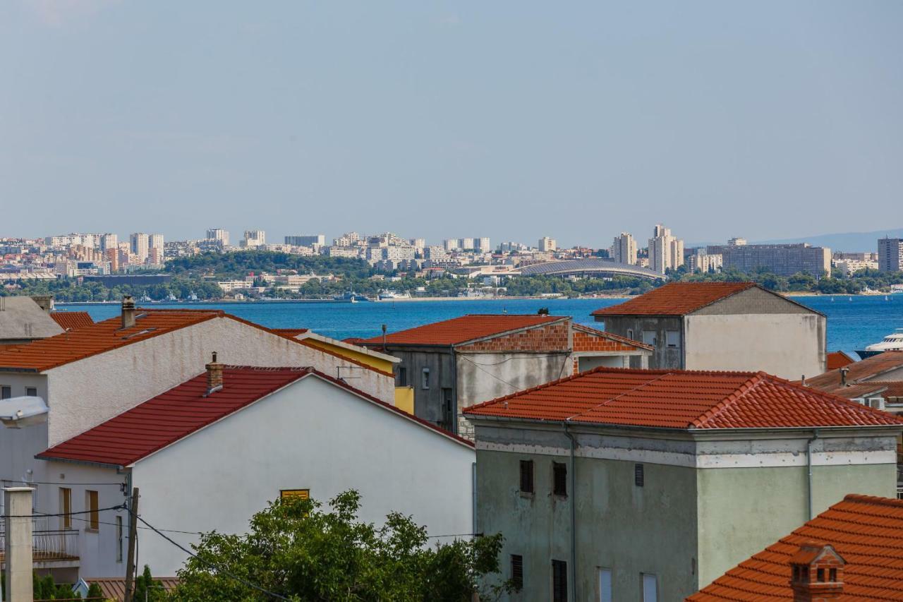 Apartman Lucija Kaštela Екстериор снимка