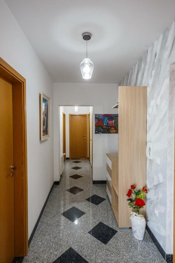 Apartman Lucija Kaštela Екстериор снимка